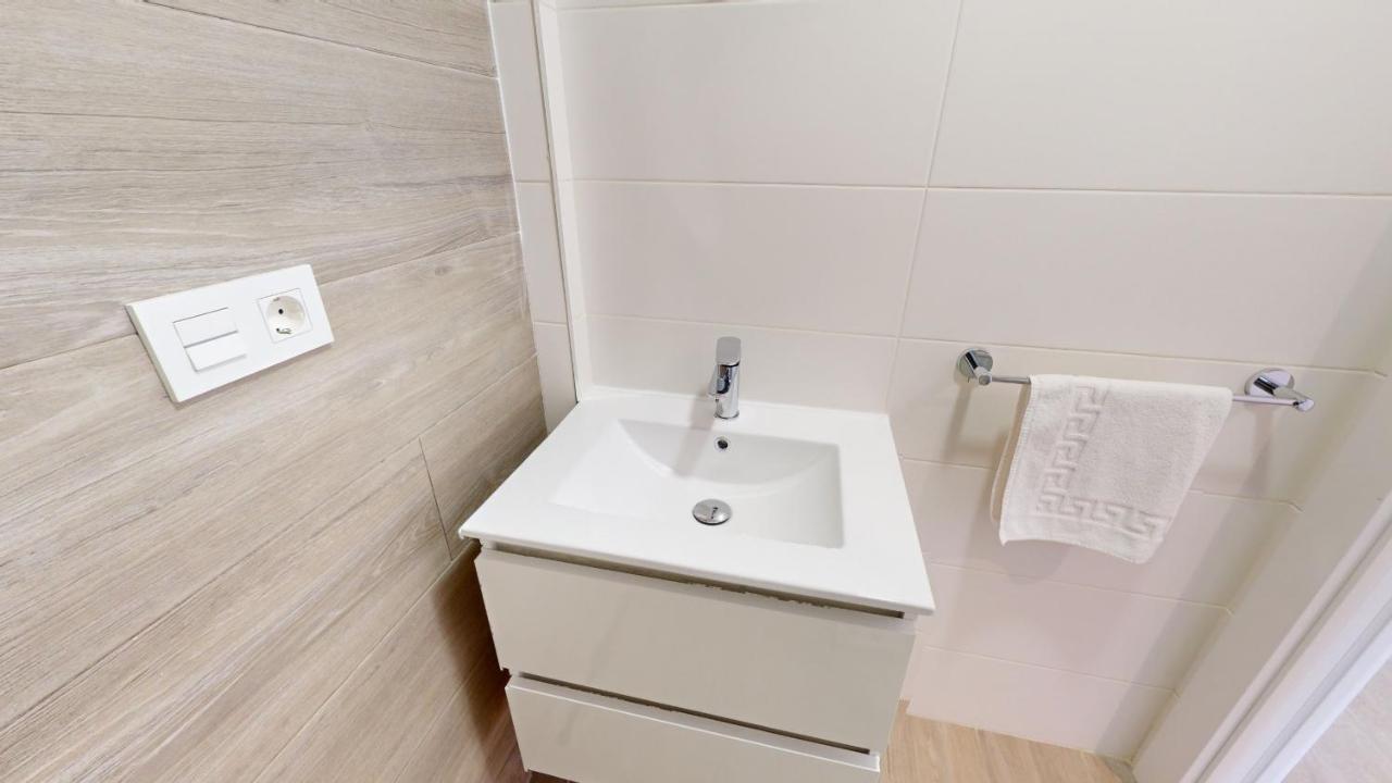 Alicante Colorful Penthouse Center 5C Apartment Luaran gambar